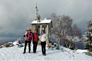 05 Alla cappelletta di vetta del Monte Poieto (1360 m)